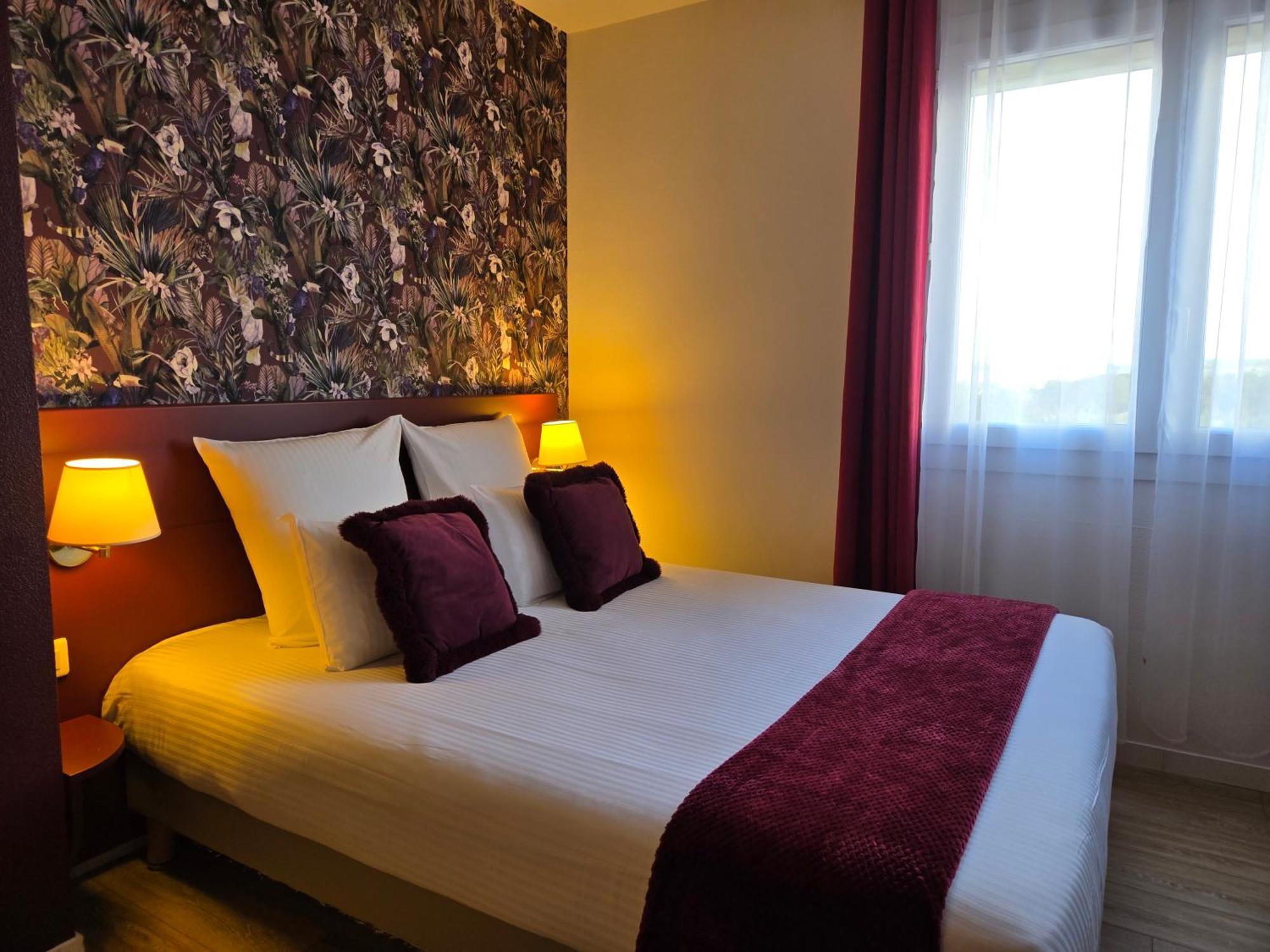 Hotel Le Saint-Genies Uzes Ngoại thất bức ảnh