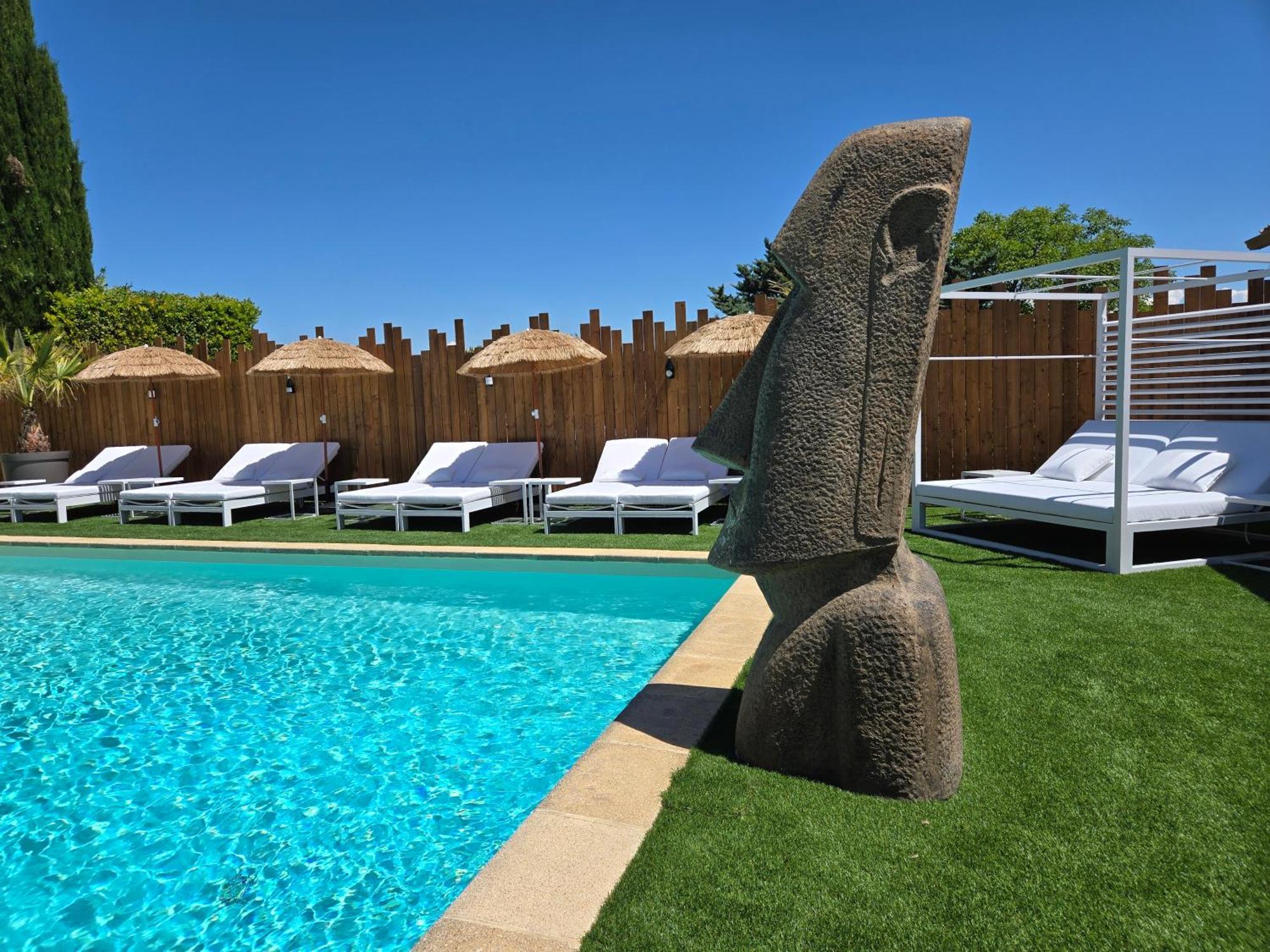 Hotel Le Saint-Genies Uzes Ngoại thất bức ảnh